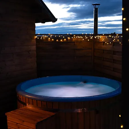 Wilcza Polana Kolo Miedzygorza Z Jacuzzi I Sauna Horská chata