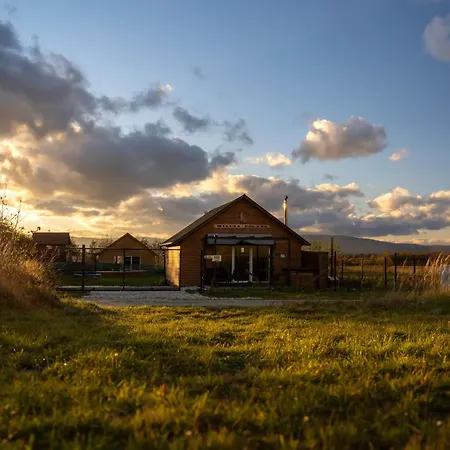 Wilcza Polana Kolo Miedzygorza Z Jacuzzi I Sauna Chalet Jaworek