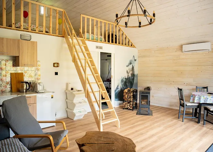 Wilcza Polana Kolo Miedzygorza Z Jacuzzi I Sauna Alpehytte